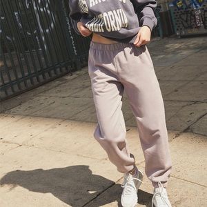 Brandy Melville Rosa Sweatpants